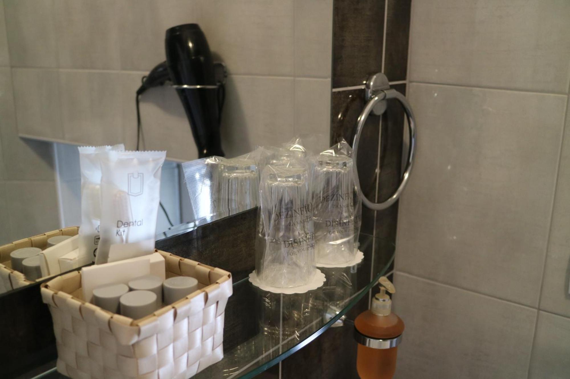 Studio Apartments & Rooms Lela, Sipan Island Šipanska Luka Екстериор снимка