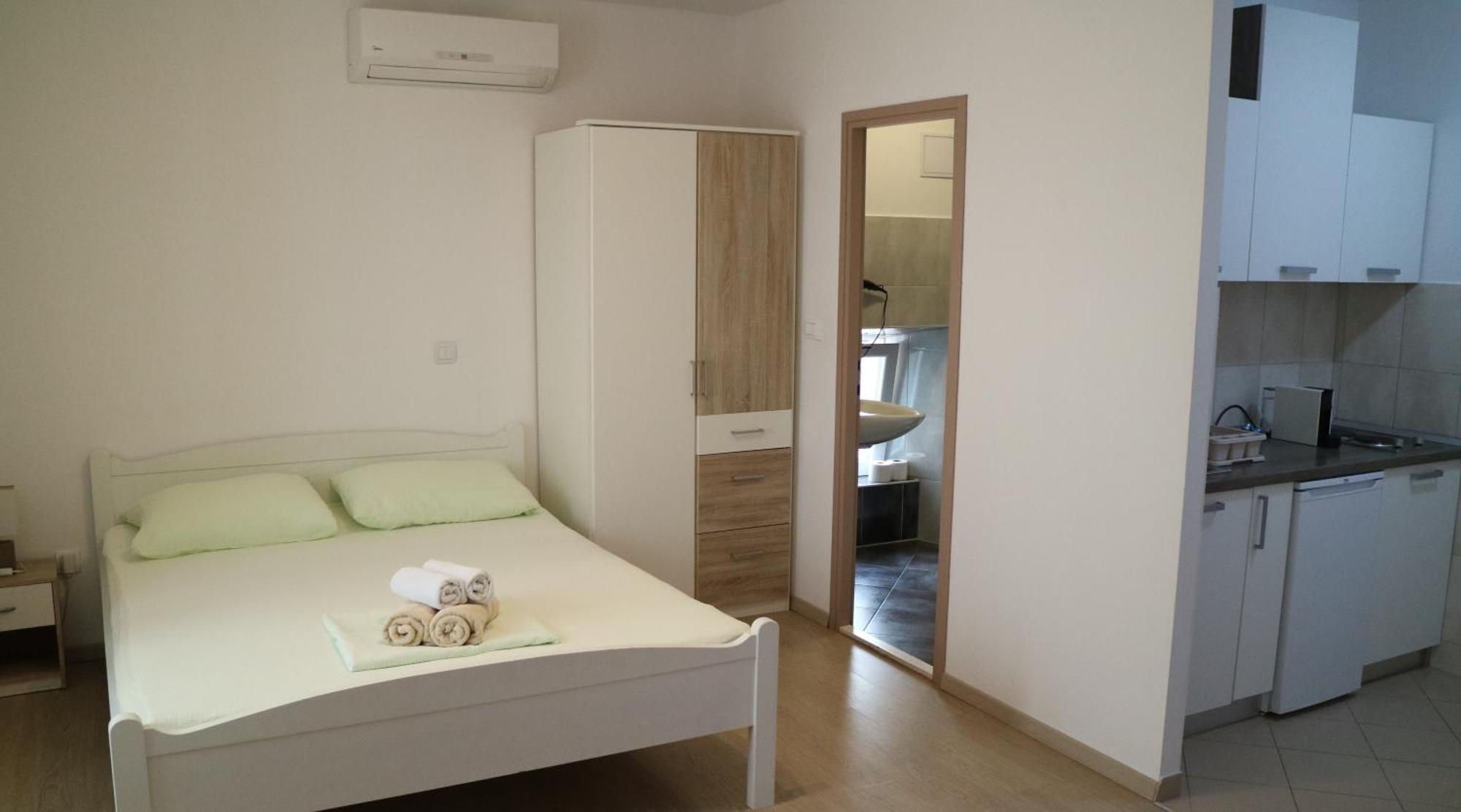 Studio Apartments & Rooms Lela, Sipan Island Šipanska Luka Стая снимка